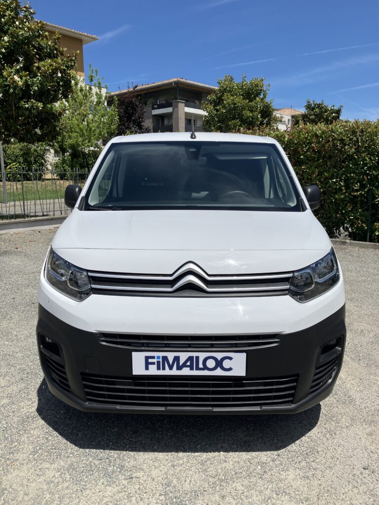 Financez votre Citroën Berlingo avec le leasing FIMALOC pour les professionnels sans bilan