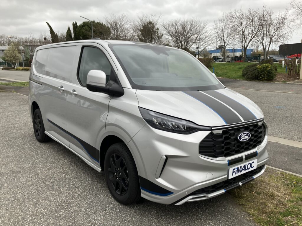 FORD CUSTOM FRIGORIFIQUE